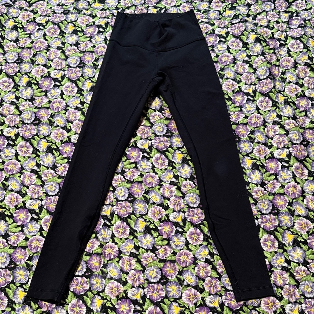Lululemon Black High-Waisted Leggings Size 4